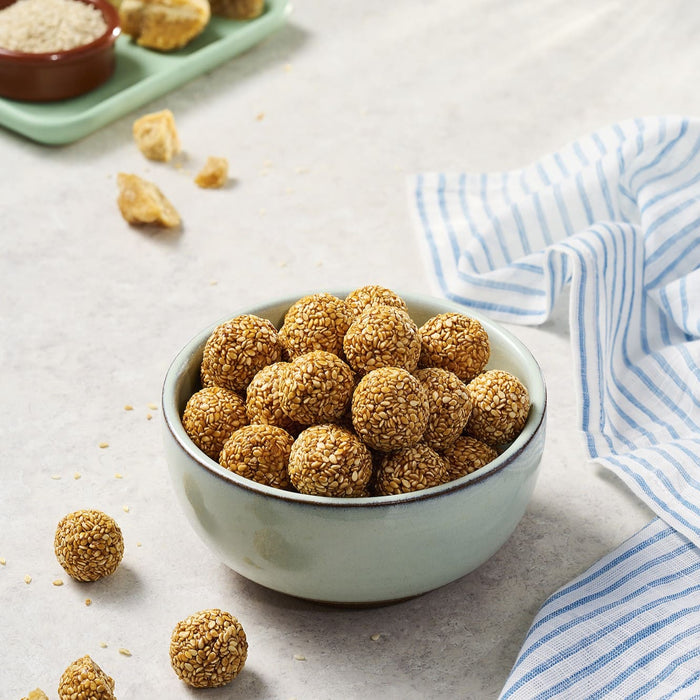 Gur Coated Sesame Balls